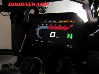 Voertuigafbeelding 10