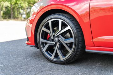 Voertuigafbeelding 12