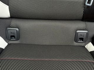 Voertuigafbeelding 36