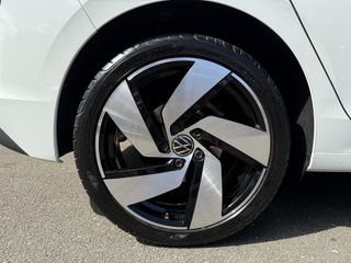 Voertuigafbeelding 11