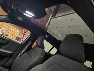 Voertuigafbeelding 8