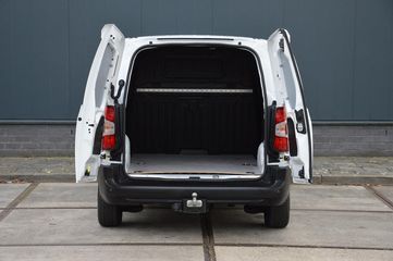 Voertuigafbeelding 2