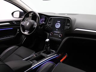 Voertuigafbeelding 30