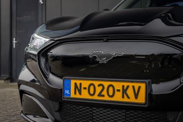 Voertuigafbeelding 25