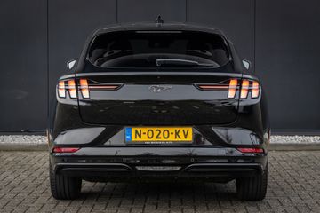 Voertuigafbeelding 33