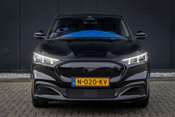 Voertuigafbeelding 5