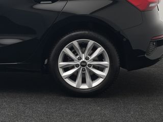 Voertuigafbeelding 37