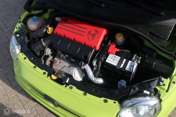 Voertuigafbeelding 13