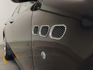 Voertuigafbeelding 36