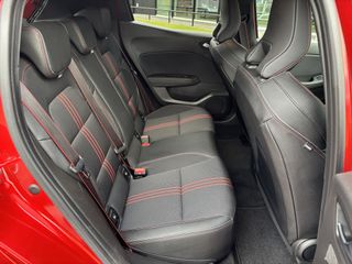 Voertuigafbeelding 15