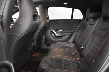 Voertuigafbeelding 30