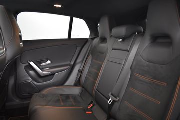 Voertuigafbeelding 32