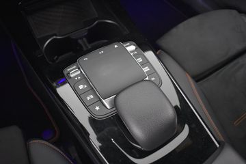 Voertuigafbeelding 42