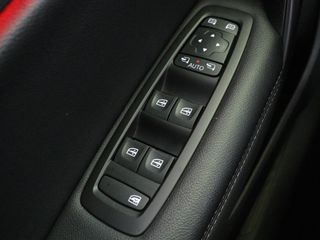 Voertuigafbeelding 35