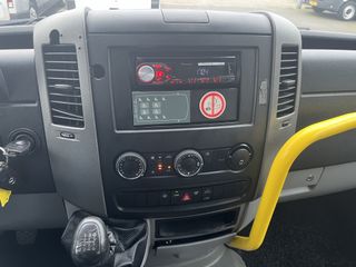 Voertuigafbeelding 12