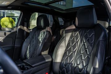 Voertuigafbeelding 10