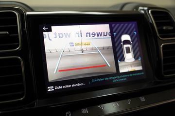 Voertuigafbeelding 4