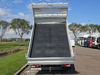 Voertuigafbeelding 11