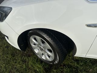 Voertuigafbeelding 12