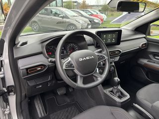 Voertuigafbeelding 8