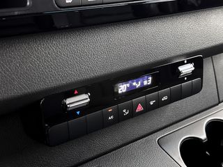 Voertuigafbeelding 12