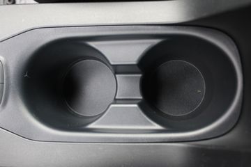 Voertuigafbeelding 38