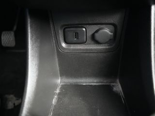 Voertuigafbeelding 21