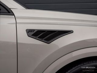 Voertuigafbeelding 38