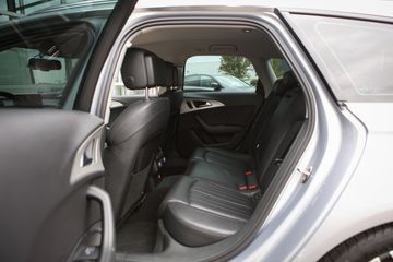 Voertuigafbeelding 5