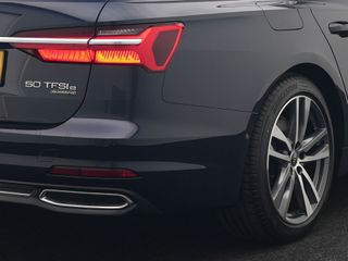 Voertuigafbeelding 8