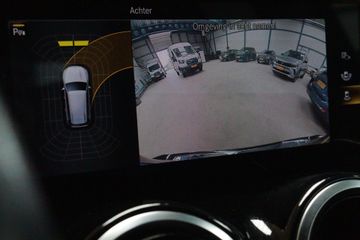 Voertuigafbeelding 8