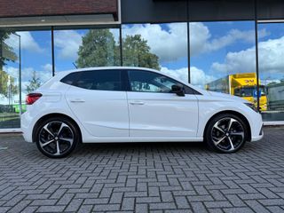 Voertuigafbeelding 22