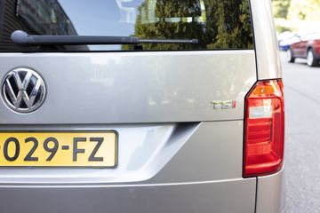 Voertuigafbeelding 6