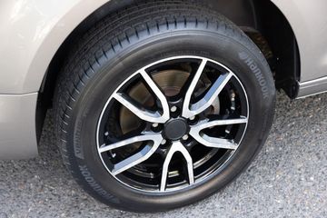 Voertuigafbeelding 7