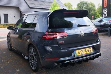 Voertuigafbeelding 6