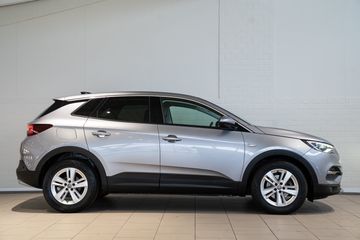 Voertuigafbeelding 6