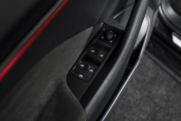 Voertuigafbeelding 48