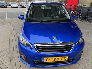 Voertuigafbeelding 3