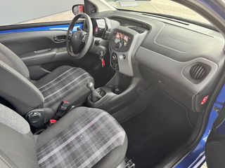 Voertuigafbeelding 8