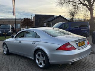 Voertuigafbeelding 6