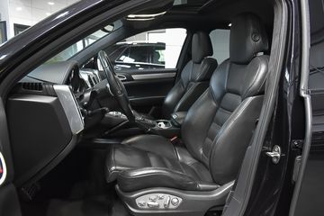 Voertuigafbeelding 7