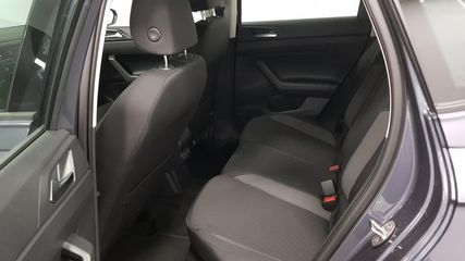 Voertuigafbeelding 8