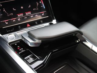 Voertuigafbeelding 48