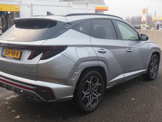 Voertuigafbeelding 4