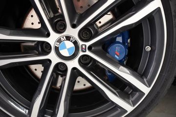 Voertuigafbeelding 35