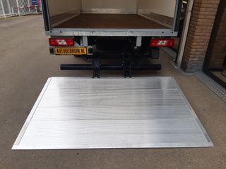 Voertuigafbeelding 19