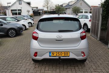 Voertuigafbeelding 4