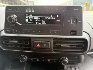 Voertuigafbeelding 13