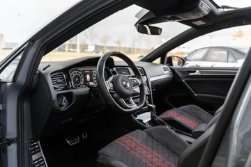 Voertuigafbeelding 15