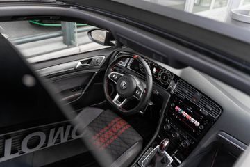 Voertuigafbeelding 18